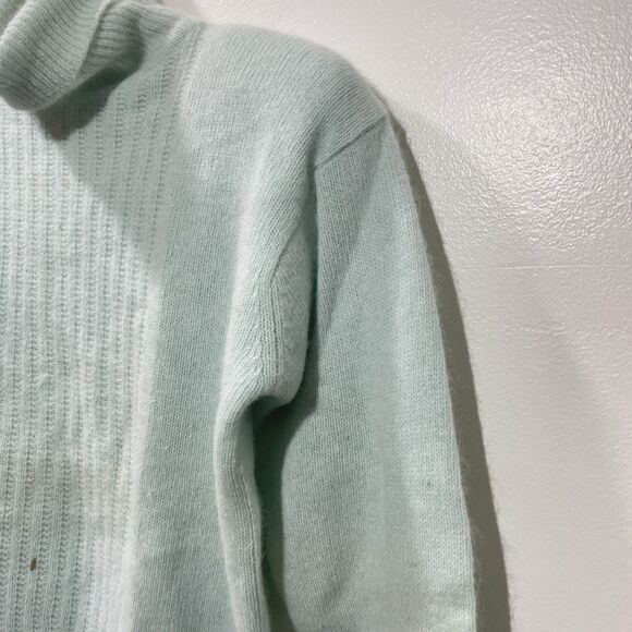 Liz Claiborne Petites Light Aqua Wool Angora Turtleneck Sweater Padded Size P - Picture 4 of 6